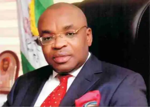 Amazing...!! Governor Emmanuel Udom Promises Super Eagles $10,000 Per Goal